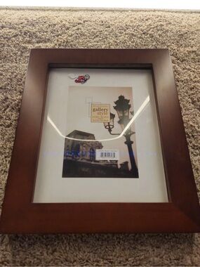 Wooden Gallery Style Picture Frame in Brown - Unbranded